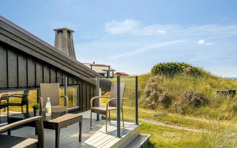 Senija - 334M from the Sea: Træ, Hjem, Veranda, Dæk, Hårdttræ, Tag, Bejdse, Trægulve, Eco Hotel