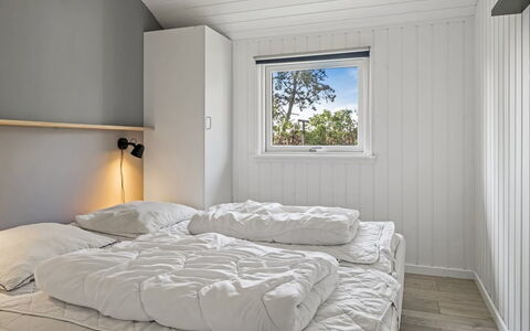 Persa - from the Sea: Soveværelse, Træ, Seng, Sengetøj, Loft, Sengetøj, Etage, Bed Frame, Hårdttræ, Madras