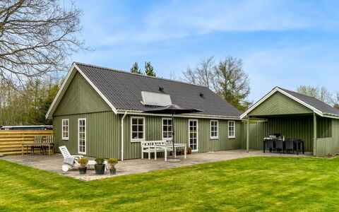 Hinrich - 750M from the Sea