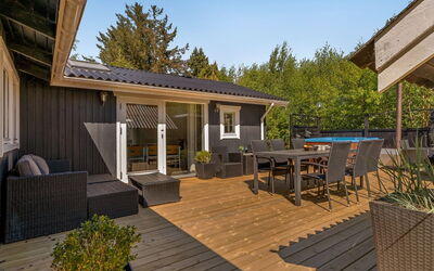 Hermand - 3.5Km from the Sea