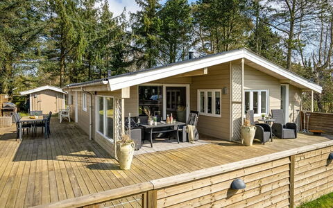 Livni - from the Sea: Køkken, Countertop, Køkken Apparat, Gulvbelægning, Cabinetry, Indretning, Større Bandage, Etage, Hjem, Møbel