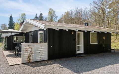 Gjertrud - 1Km from the Sea: Tag, Hus, Hjem, Sommerhus, Sidespor, Estate, Indkørsel, Garden Bygninger, Gård, Skur