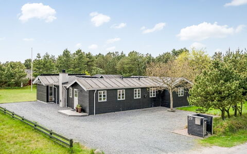 Aviaya - 350M from the Sea: Sommerhus, Skur, Hytte, Stuehus, Prærie, Hytte, Lade, Bjælkehytte, Garden Bygninger