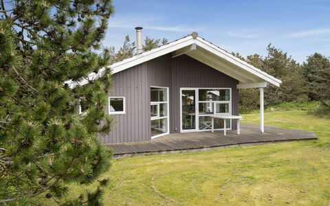Sella - 200M from the Sea: Sommerhus, Skur, Hytte, Stuehus, Prærie, Hytte, Lade, Bjælkehytte, Garden Bygninger