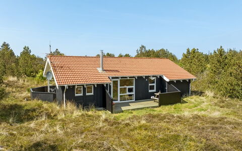Elisenda - 1Km from the Sea: Træ, Hjem, Veranda, Dæk, Hårdttræ, Tag, Bejdse, Trægulve, Eco Hotel
