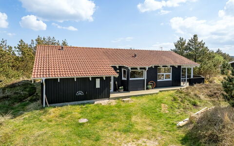 Elisenda - 1Km from the Sea: Træ, Hjem, Veranda, Dæk, Hårdttræ, Tag, Bejdse, Trægulve, Eco Hotel