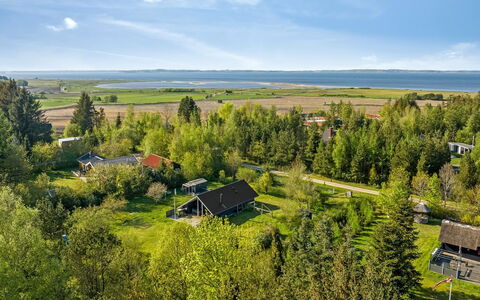 Niesina - 600M to the Fjord: Grøn, Landskab, Almindeligt, Land Lot, Græs-, Landdistrikt, Sommerhus, Mark, Eng, Prærie