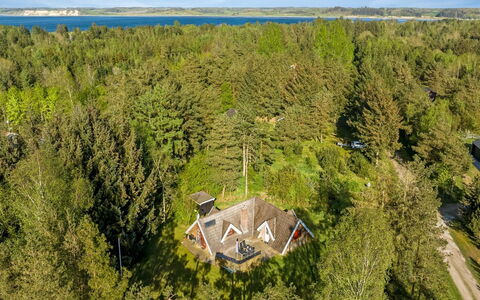 Niesina - 600M to the Fjord: Græs, Græs-, Landskab, Økoregion, Almindeligt, Plantesamfund, Land Lot, Udendørs Møbler, Prærie, Shrubland