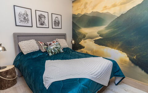 Casa Krogerus Ruka: Soveværelse, Seng, Møbel, Sengetøj, Sengetøj, Indretning, Sengetøj, Pude, Værelse, Throw Pillow