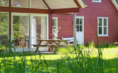 Deljan - 200M from the Sea: Tag, Hus, Hjem, Sommerhus, Dør, Sidespor, Dæk, Veranda, Planke, Hårdttræ
