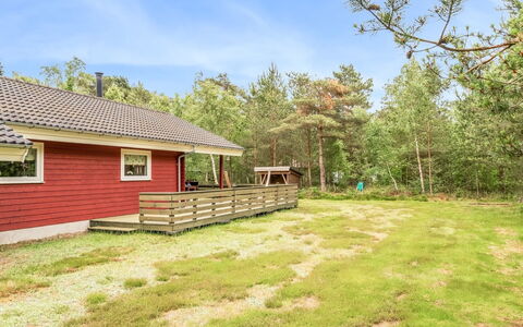 Mettemarie - 200M from the Sea: Træ, Hjem, Veranda, Dæk, Hårdttræ, Tag, Bejdse, Trægulve, Eco Hotel