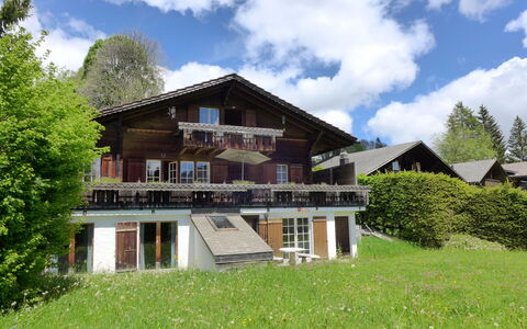 Chalet Rebhalde: Hus, Hjem, Sommerhus, Tag, Landdistrikt, Veranda, Land Lot, Stuehus, Estate