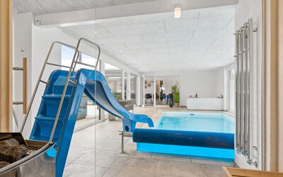 Lanessa - 800M from the Sea