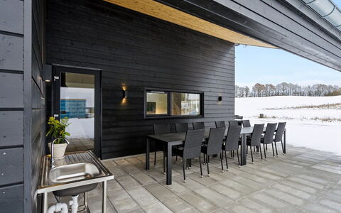 Marinus - 800M from the Sea: Tag, Hjem, Dør, Sommerhus, Skygge, Sidespor, Gård, Estate, Backyard