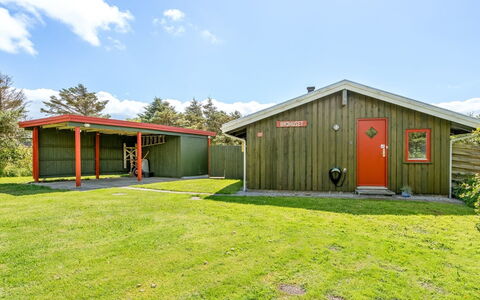 Spasena - 600M from the Sea: Træ, Hjem, Veranda, Dæk, Hårdttræ, Tag, Bejdse, Trægulve, Eco Hotel