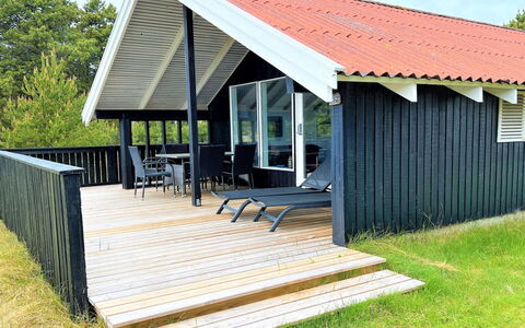 Antonelle - 1.7Km from the Sea: Træ, Skygge, Planke, Hårdttræ, Veranda, Sommerhus, Bejdse, Udvej, Dæk, Eco Hotel