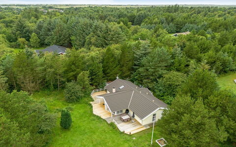 Samine - 2Km from the Sea: Træ, Landskab, Land Lot, Landdistrikt, Luftfotografering, Fugleperspektiv, Sommerhus, Estate, Plantation, Landscaping