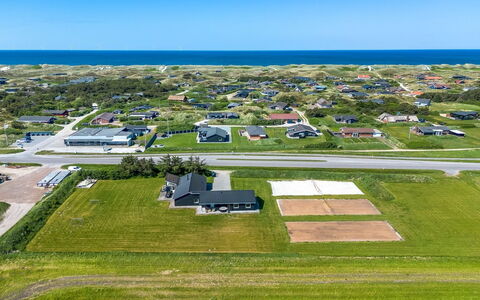 Germund - 770M from the Sea: Græs, Græs-, Land Lot, Sommerhus, Landdistrikt, Eng, Garden Bygninger, Have, Skur
