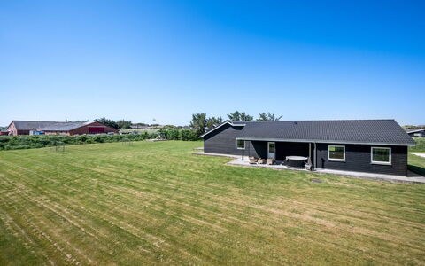 Germund - 770M from the Sea: Græs, Græs-, Land Lot, Sommerhus, Landdistrikt, Eng, Garden Bygninger, Have, Skur