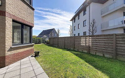 Petite Oasis with Garden
