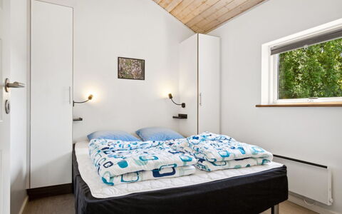 Gunva - 30Km from the Sea: Træ, Soveværelse, Hjem, Hus, Seng, Indretning, Bed Frame, Sengetøj, Sengetøj, Loft