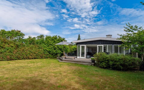 Manko - 250M from the Sea: Hjem, Sommerhus, Veranda, Sidespor, Stuehus, Udendørs Struktur