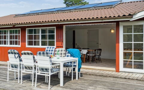 Fritza - 500M from the Sea: Bjergrige Landskabsformer, Bjerg, Bakke, Bjergkæde, Hill Station, Menneskelig Bosættelse, Urban Design, Alps, Dal, Topmøde