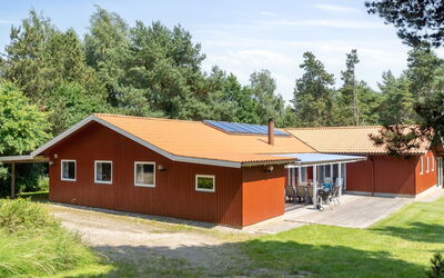 Paulus - 375M from the Sea