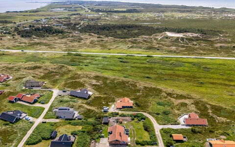 Elviira - 600M from the Sea: Græs, Græs-, Landskab, Økoregion, Almindeligt, Plantesamfund, Land Lot, Udendørs Møbler, Prærie, Shrubland