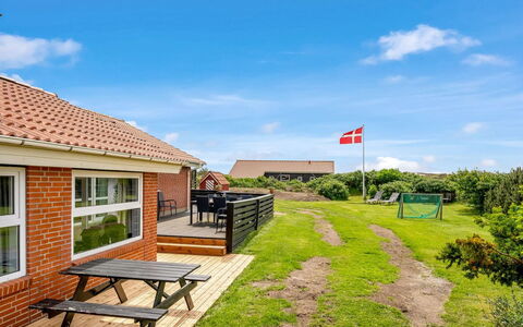 Elviira - 600M from the Sea: Græs, Græs-, Landskab, Økoregion, Almindeligt, Plantesamfund, Land Lot, Udendørs Møbler, Prærie, Shrubland