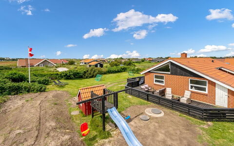 Elviira - 600M from the Sea: Græs, Græs-, Landskab, Økoregion, Almindeligt, Plantesamfund, Land Lot, Udendørs Møbler, Prærie, Shrubland