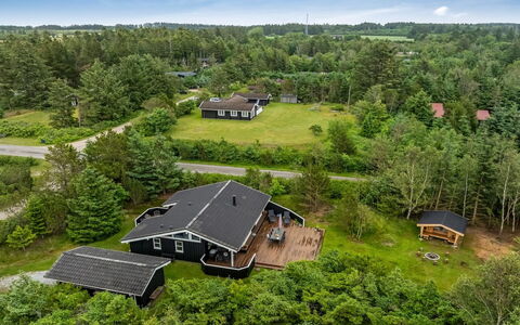 Anouk - 2Km from the Sea