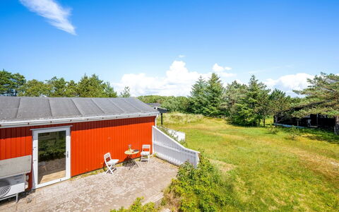 Arntraud - 500M from the Sea: Sommerhus, Skur, Hytte, Stuehus, Prærie, Hytte, Lade, Bjælkehytte, Garden Bygninger