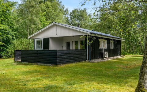 Lonneke - 800M from the Sea: Græs, Græs-, Land Lot, Sommerhus, Landdistrikt, Eng, Garden Bygninger, Have, Skur