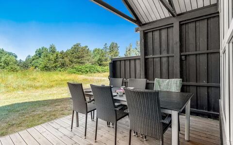Clea - 300M from the Sea: Hus, Tag, Hjem, Sommerhus, Skur, Garden Bygninger, Sidespor, Gård, Bjælkehytte, Hytte