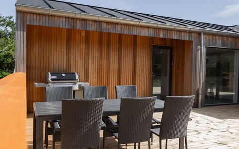 Nico - 600M from the Sea: Køkken, Countertop, Køkken Apparat, Gulvbelægning, Cabinetry, Indretning, Større Bandage, Etage, Hjem, Møbel
