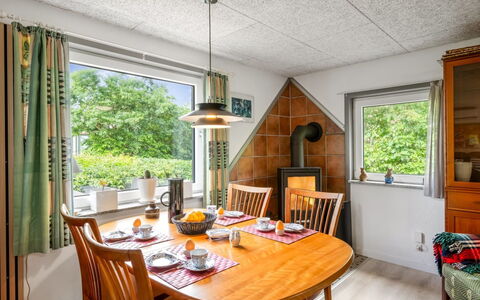 Alivia - 200M from the Sea: Græs, Græs-, Landskab, Økoregion, Almindeligt, Plantesamfund, Land Lot, Udendørs Møbler, Prærie, Shrubland