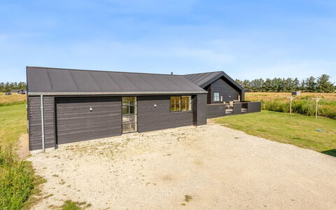 Inola - 2Km from the Sea: Træ, Hjem, Veranda, Dæk, Hårdttræ, Tag, Bejdse, Trægulve, Eco Hotel