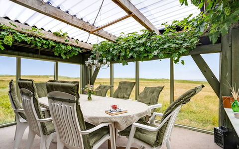 Vili - 100M from the Sea: Land Lot, Skygge, Udendørs Møbler, Udendørs Bord, Stol, Eco Hotel, Have, Udendørs Struktur, Gård, Farm
