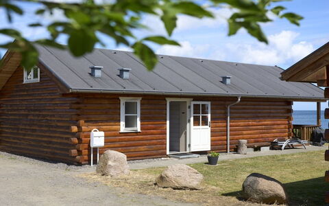 Antim - 10M from the Sea: Hus, Hjem, Boligområde, Sommerhus, Sidespor, Estate, Indkørsel, Gård