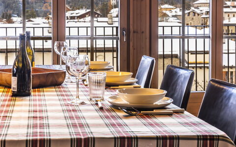Bormio 160: Møbel, Indretning, Bord, Bordservice, Dug, Stol, Køkken & Spisebord, Spisestue, Restaurant, Serveware