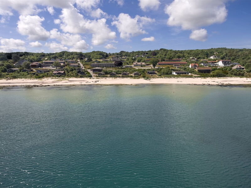 Stille - 10M from the Sea
