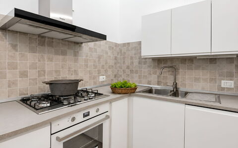 La Casa dei Nonni: Køkken, Køkken Apparat, Countertop, Større Bandage, Komfur, Komfur, Gulvbelægning, Cabinetry, Gaskomfur, Husholdningsapparat
