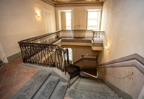 Appartamento Vagnucci: Ejendom, Trappe, Træ, Indretning, Bygning, Etage, Vindue, Gulvbelægning, Baluster