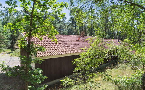 Nea - 600M from the Sea: Hus, Hjem, Boligområde, Sommerhus, Sidespor, Estate, Indkørsel, Gård