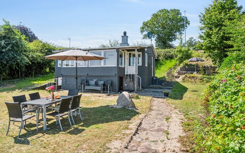 Silke - 10M from the Sea