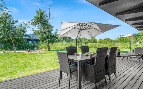 Nielsigne - 1.3Km from the Sea: Bjergkæde, Dal, Bjerglandsby, Ferieby