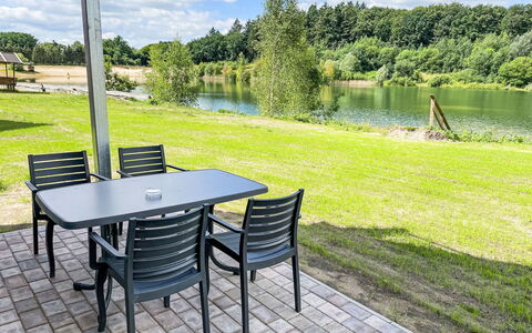 Hechthausen 103: Himmel, Plante, Sky, Bygning, Vindue, Træ, Naturlige Landskab, Land Lot, Hus, Sommerhus