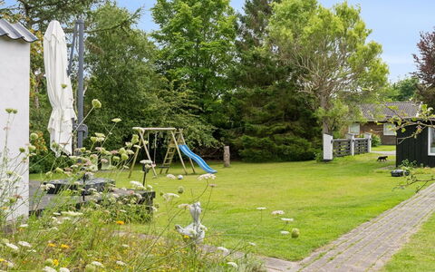 Mark - 1.2Km from the Sea: Hus, Hjem, Boligområde, Sommerhus, Sidespor, Estate, Indkørsel, Gård