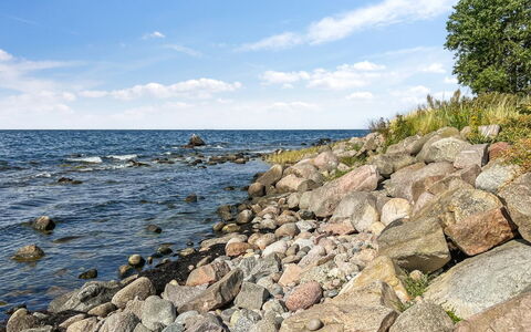 Malila - 15M from the Sea: Hus, Hjem, Boligområde, Sommerhus, Sidespor, Estate, Indkørsel, Gård